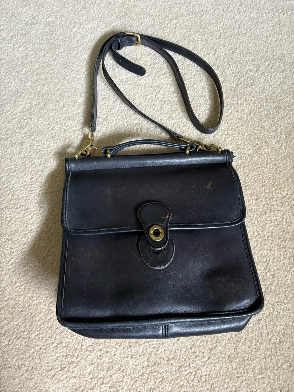 Vintage Coach Willis Bag - Black Leather Crossbody Satchel with Gold Hardware - Picture 1 of 7